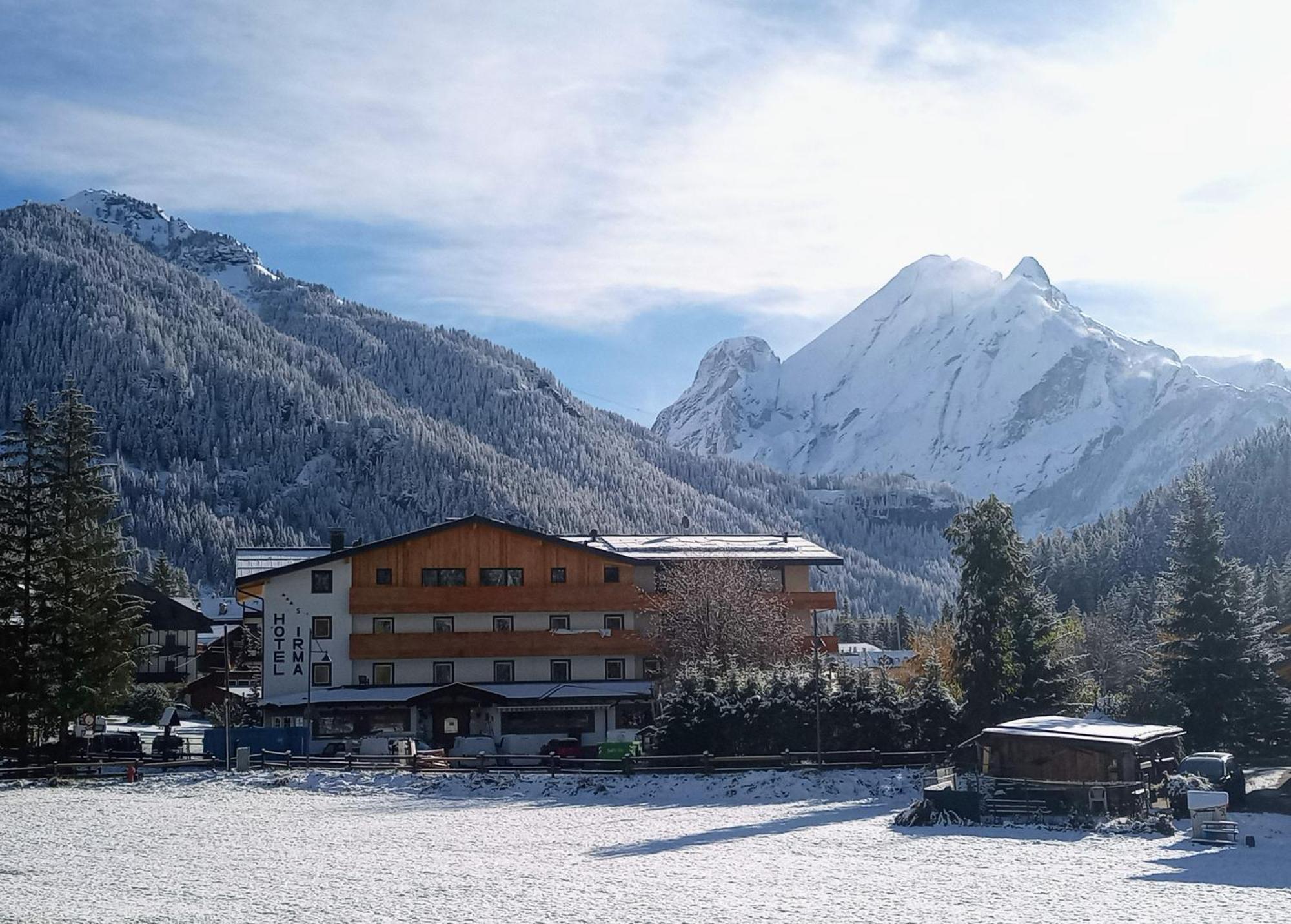 Dolomiten Hotel Irma Каназей Екстериор снимка
