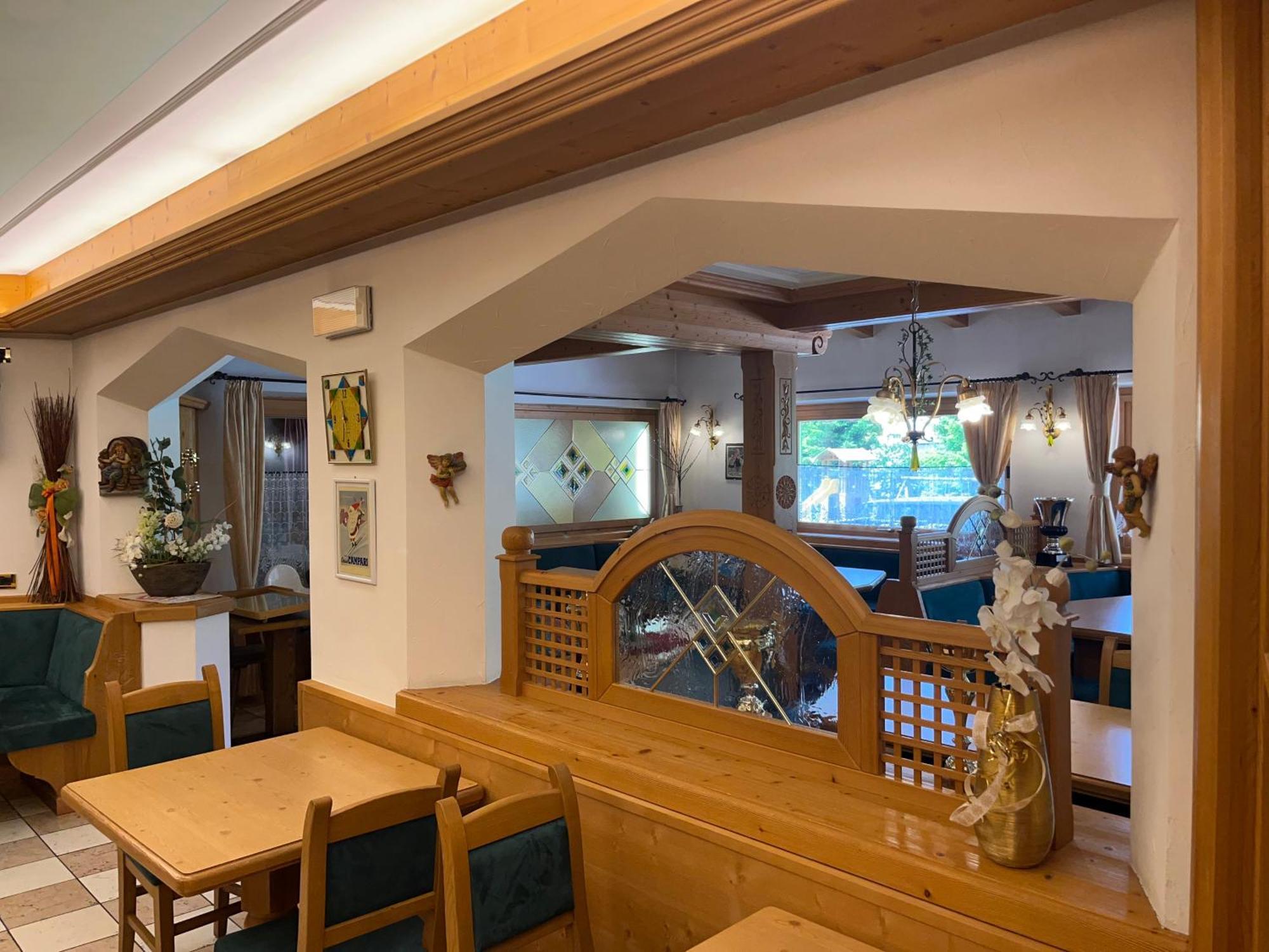 Dolomiten Hotel Irma Каназей Екстериор снимка