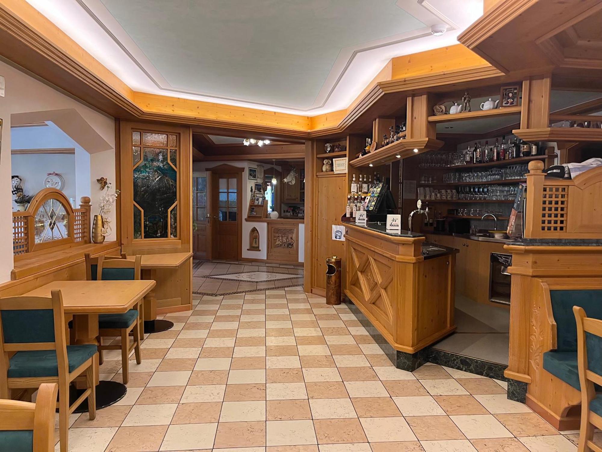Dolomiten Hotel Irma Каназей Екстериор снимка