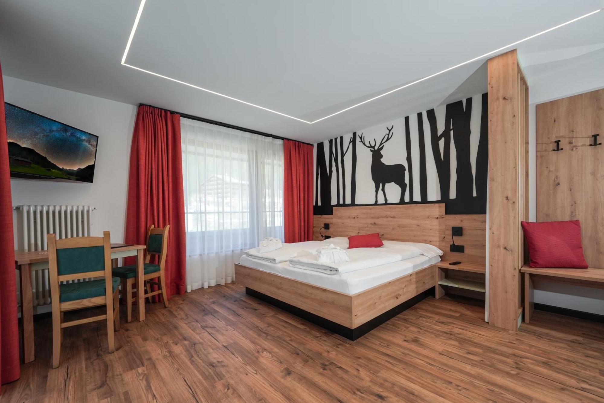 Dolomiten Hotel Irma Каназей Екстериор снимка